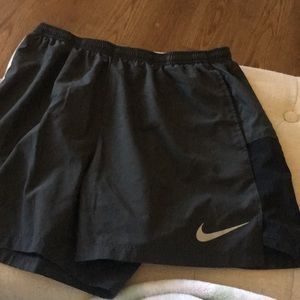 Men’s drawstring Nike shorts